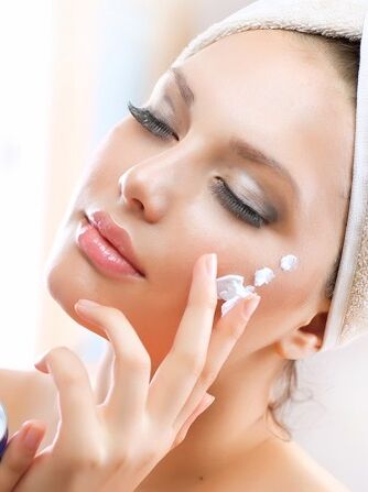 application of skin rejuvenation cream